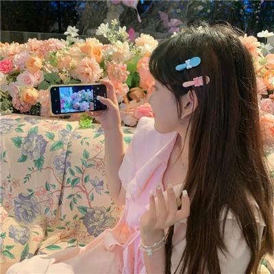 疯狗与格拉瑞小姐